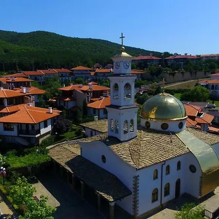 Gasthof Kozarov *